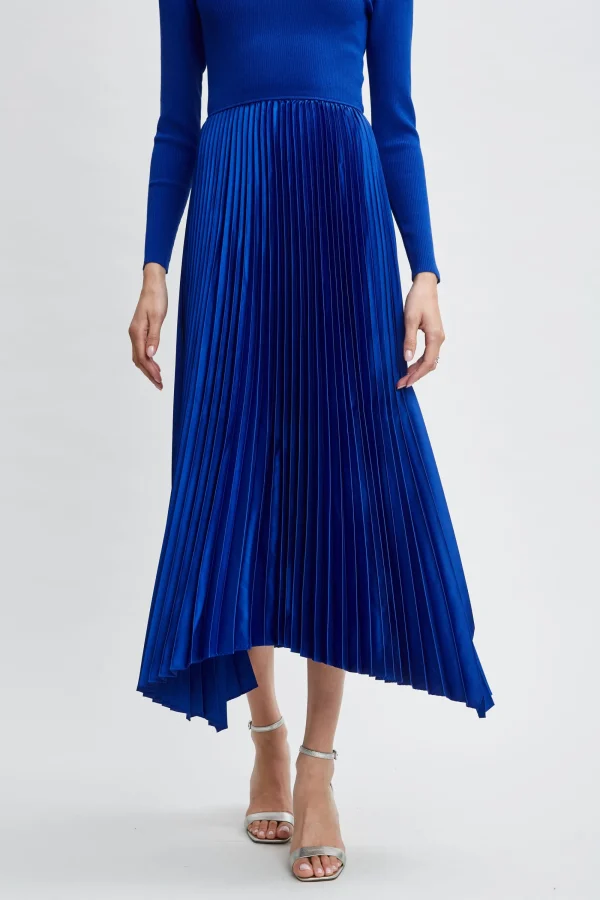 Elie Tahari Dresses & Jumpsuits-Long Sleeve Knit Pleated Dress