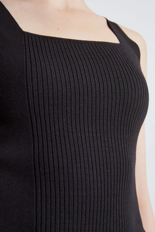 Elie Tahari Tops & Sweaters-Rib Detail Sweater Tank