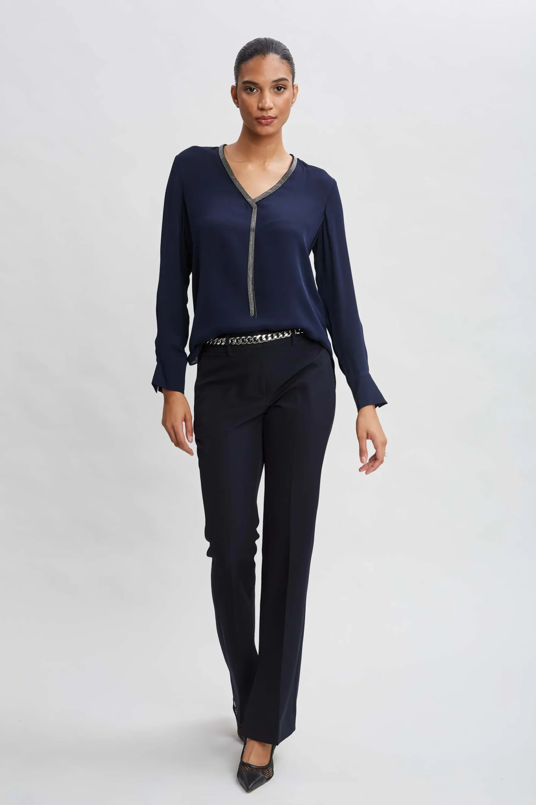 silk_long_sleeve_chain_sh_1-1.webp Elie Tahari Tops & Sweaters-Silk Long Sleeve Chain Shirt